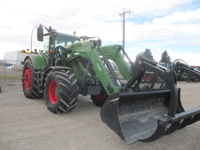 2020 Fendt 724S4 Tractor