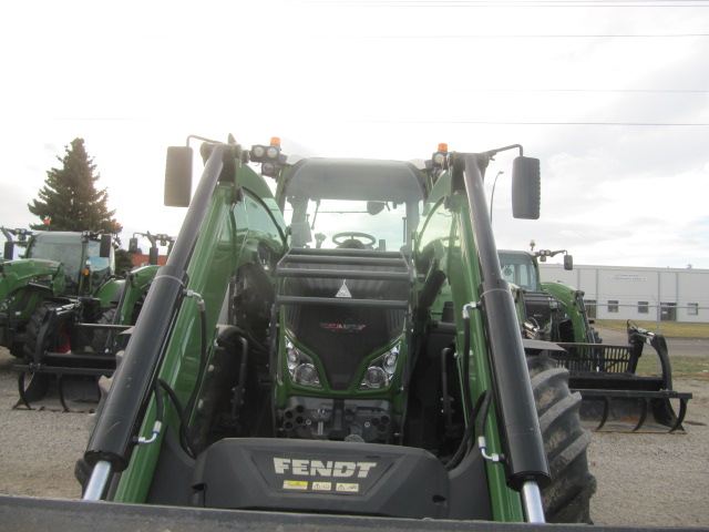 2020 Fendt 724S4 Tractor