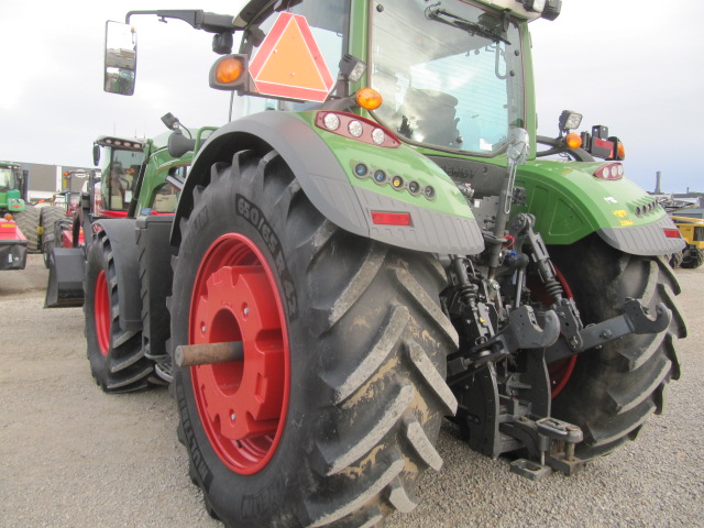 2020 Fendt 724S4 Tractor