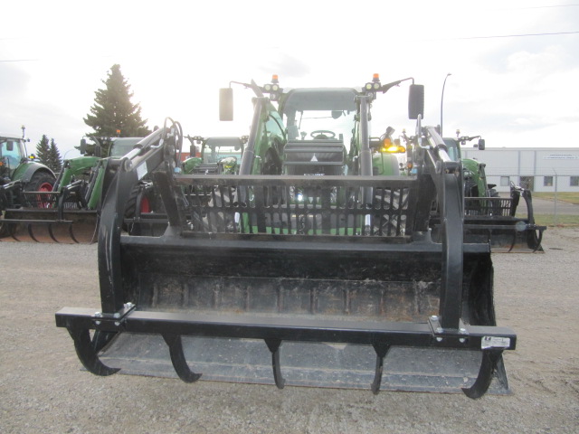 2020 Fendt 724S4 Tractor