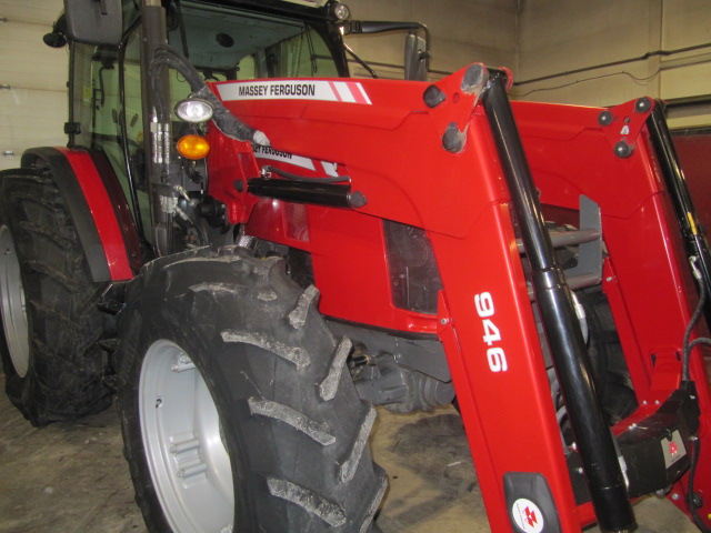 2018 Massey Ferguson 6713 Tractor