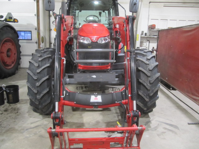 2018 Massey Ferguson 6713 Tractor