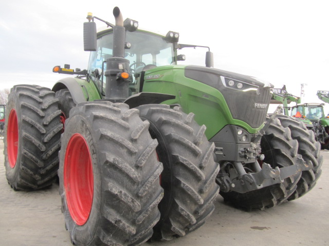 2019 Fendt 1050 Tractor