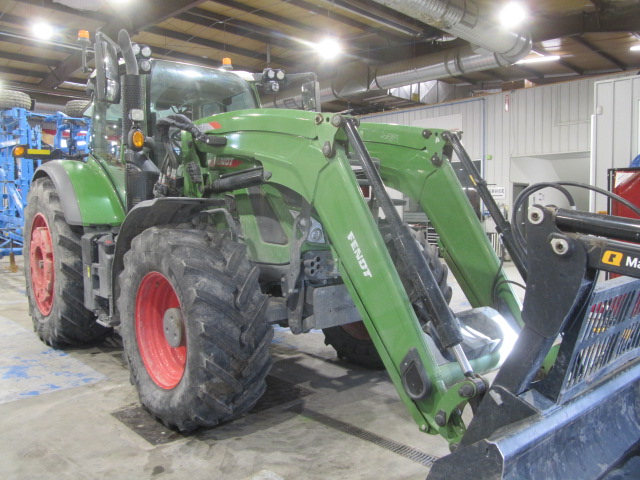 2022 Fendt 724 Gen6 Tractor