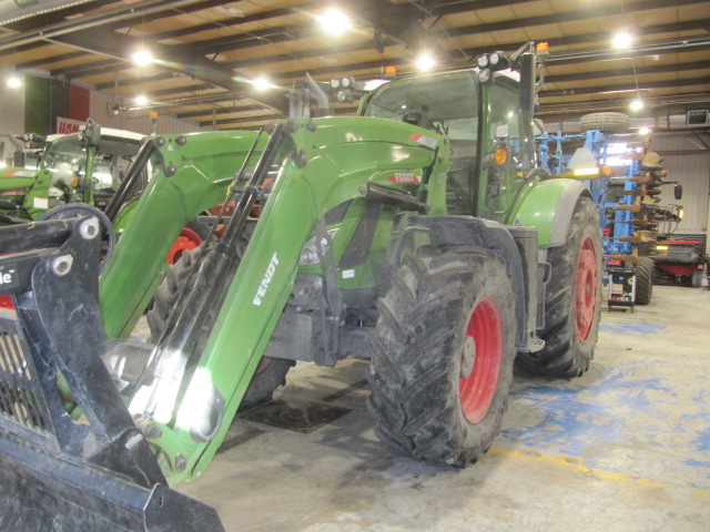 2022 Fendt 724 Gen6 Tractor