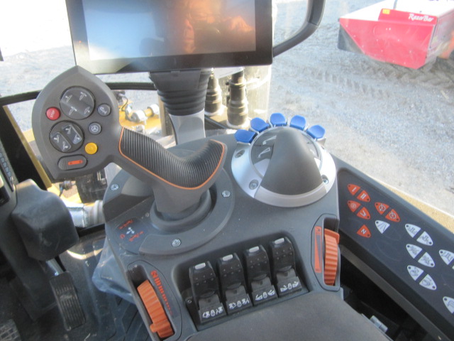 2021 TerraGator TG8400C Floater