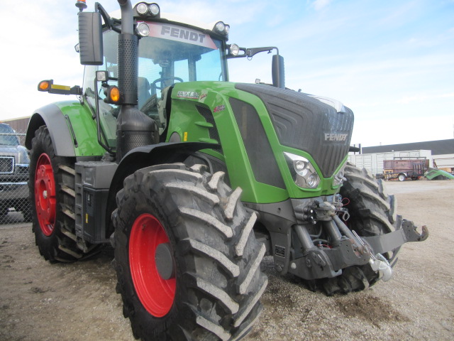 2022 Fendt 824S4 Tractor