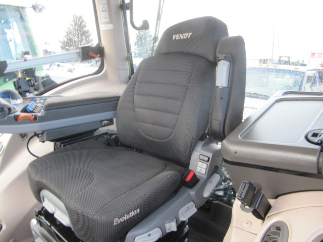 2022 Fendt 824S4 Tractor