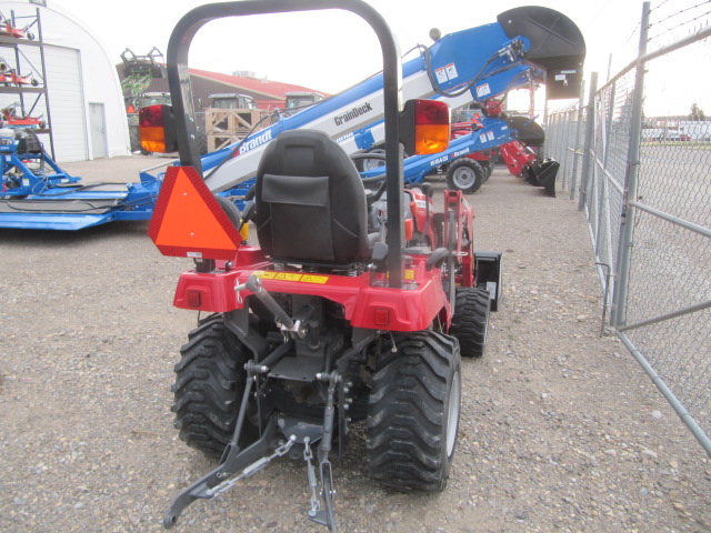 2023 Massey Ferguson GC1723E Tractor