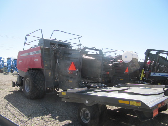 2022 Massey Ferguson 2290 Baler/Big Square