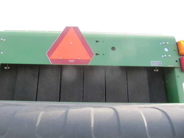 2020 John Deere 560M Baler/Round