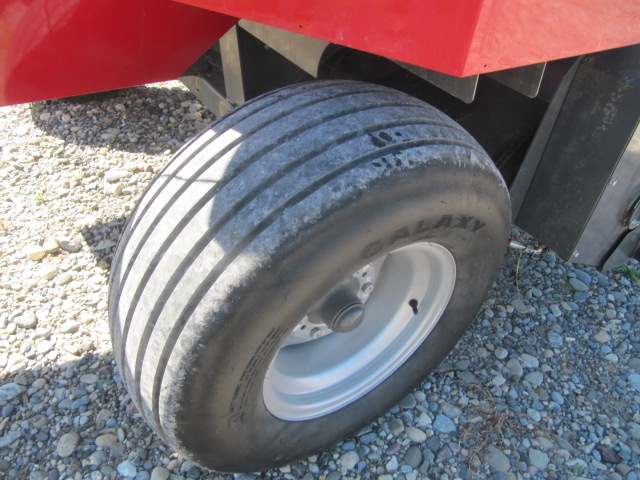 2022 Massey Ferguson 1840 Baler/Square