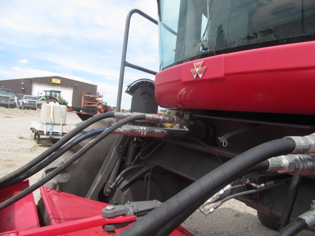 2011 Massey Ferguson 9635 Windrower