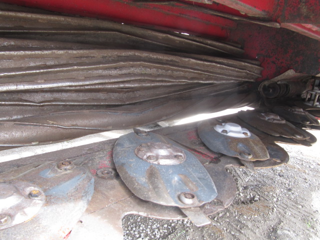 2011 Massey Ferguson 9635 Windrower