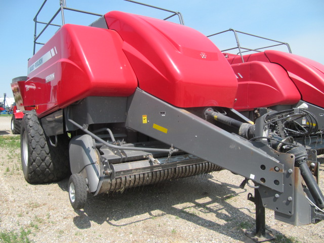 2018 Massey Ferguson 2290 Baler/Big Square