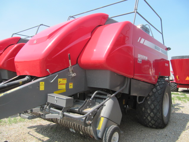 2018 Massey Ferguson 2290 Baler/Big Square