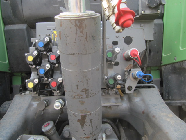 2012 Fendt 724VO Tractor