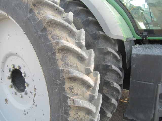 2012 Fendt 724VO Tractor