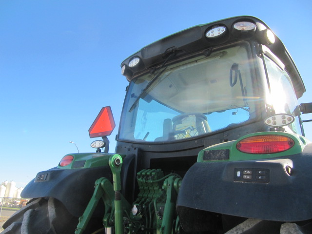 2022 John Deere 6250R Tractor