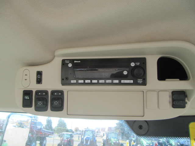 2022 John Deere 6250R Tractor