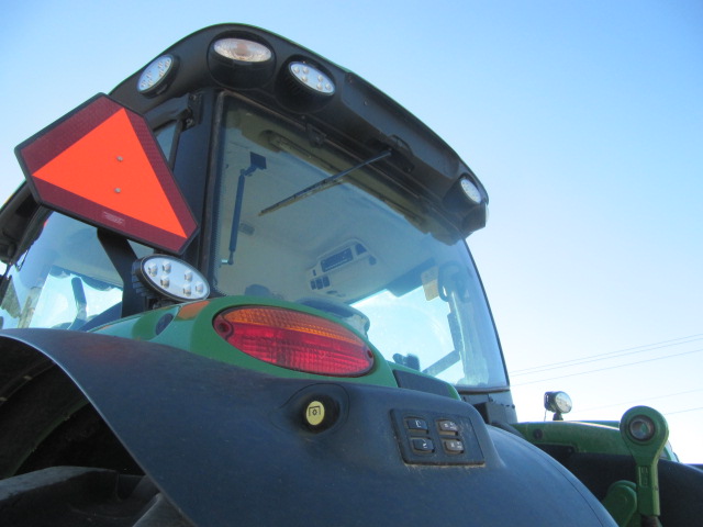 2022 John Deere 6250R Tractor