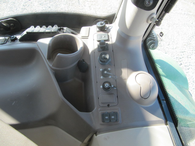 2022 John Deere 6250R Tractor