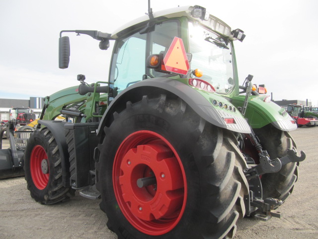 2022 Fendt 716 Gen6 Tractor