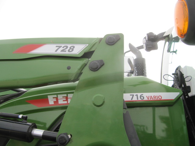 2022 Fendt 716 Gen6 Tractor