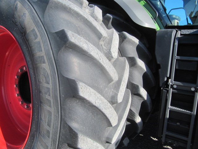 2018 Fendt 1038 Tractor