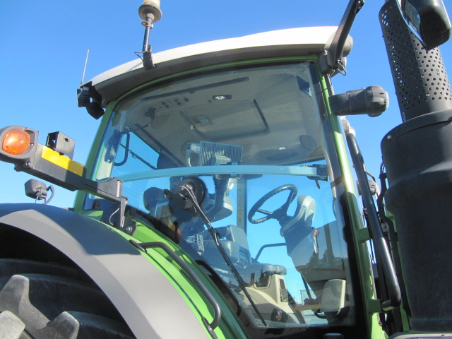 2018 Fendt 1038 Tractor