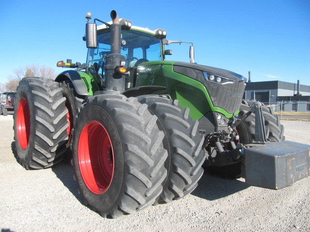 2018 Fendt 1038 Tractor