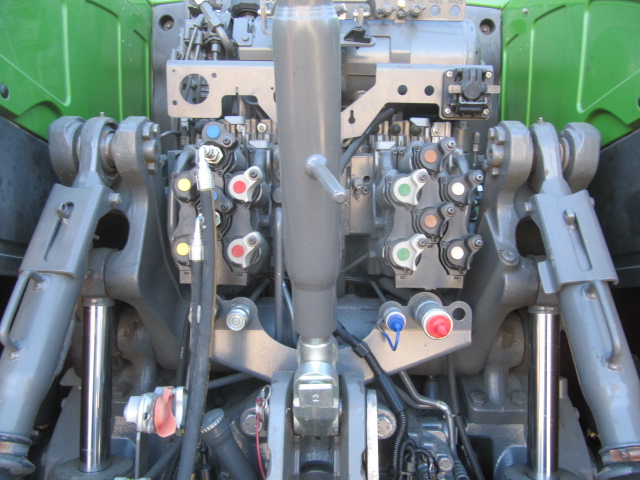 2018 Fendt 1038 Tractor