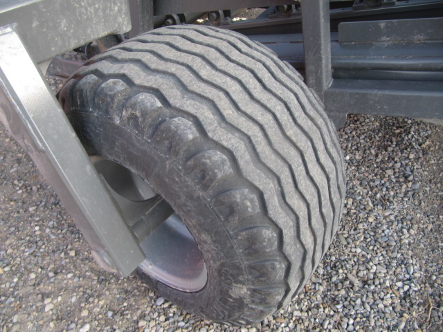 2024 Massey Ferguson MFVS16 Bale Accumulator