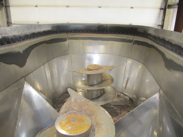 2022 Supreme 1250TTM GEN3 Vertical Feed Mixer