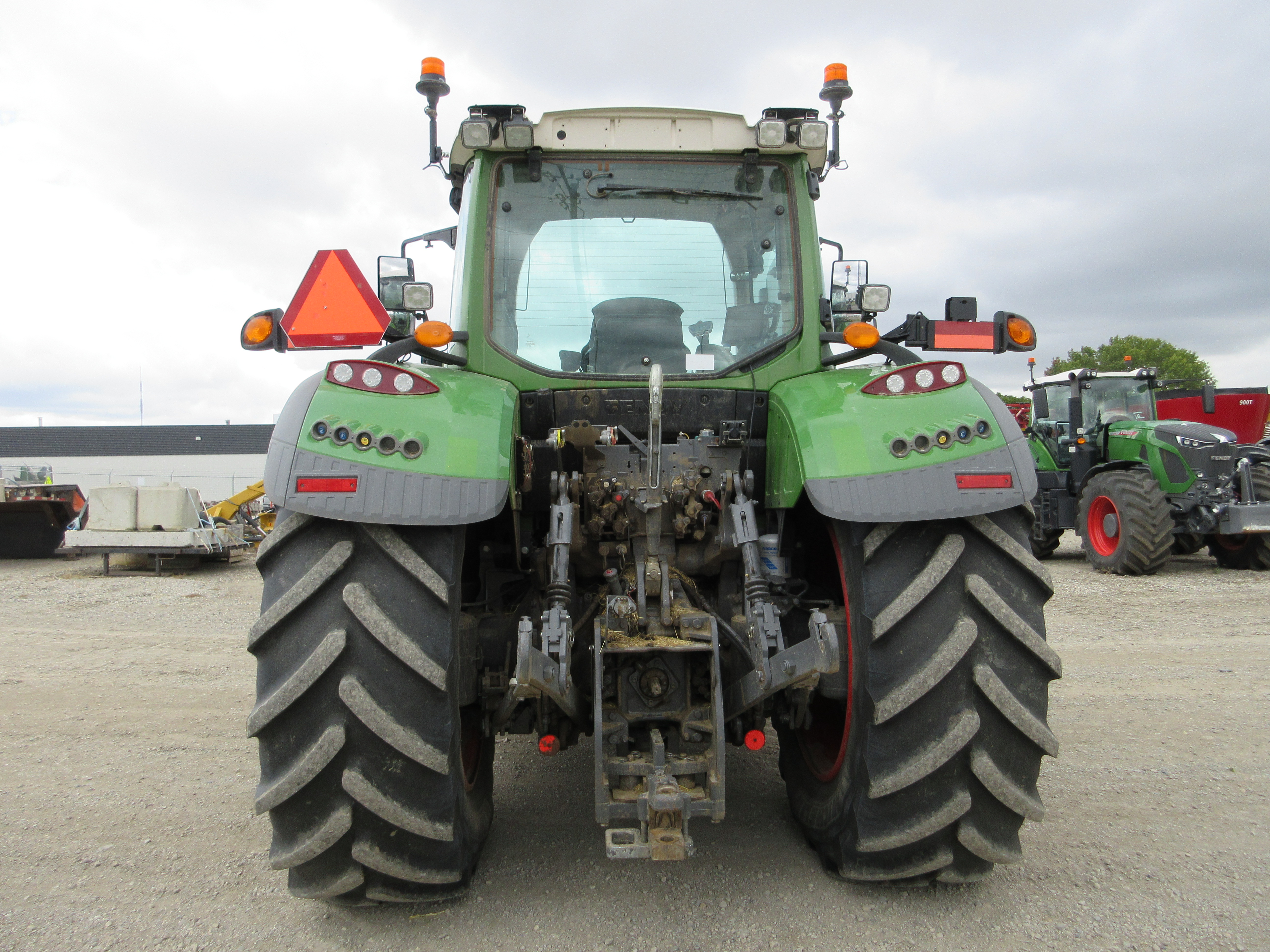 2021 Fendt 724S4 Tractor
