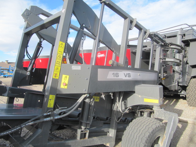 2025 Massey Ferguson MFVS16 Bale Accumulator