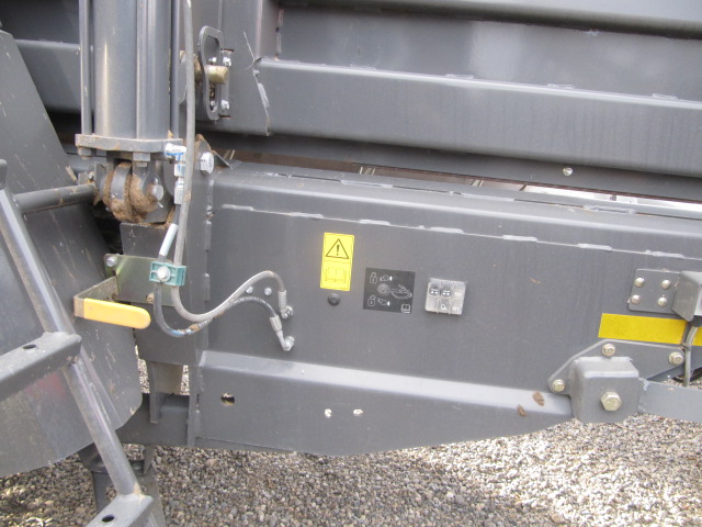 2023 Massey Ferguson LB2244 Baler/Big Square