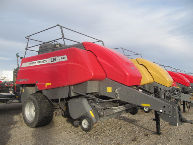 2023 Massey Ferguson LB2244 Baler/Big Square