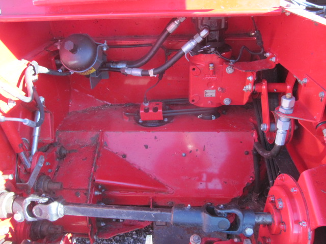 2012 Massey Ferguson 9196 Windrower Disc Header