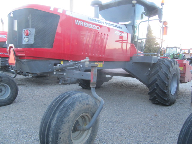 2022 Massey Ferguson WR9980 Windrower