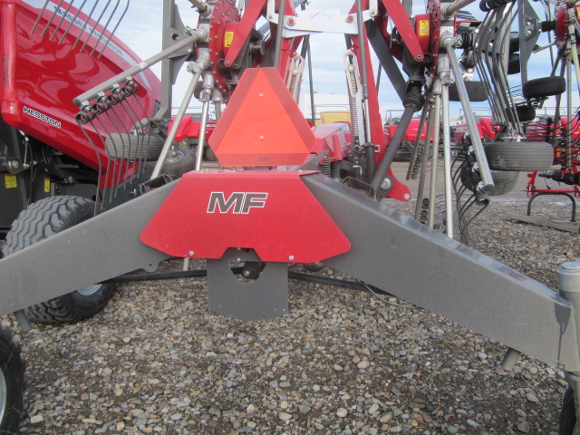2025 Massey Ferguson MFRK862G2 Rake/Rotary