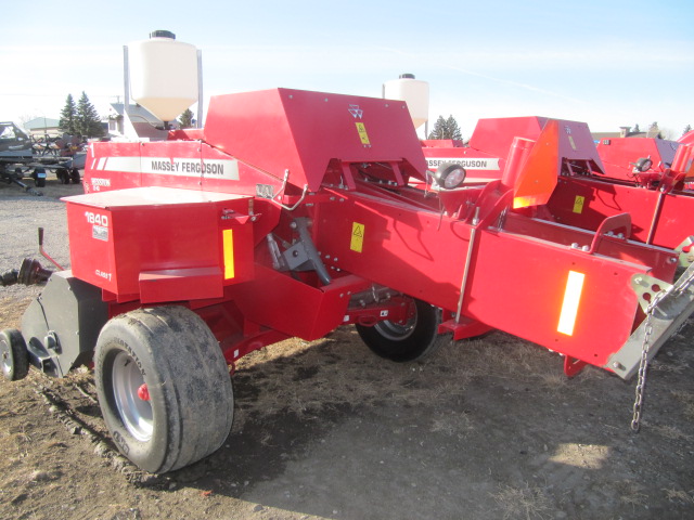 2019 Massey Ferguson 1840 Baler/Square