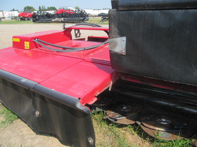 2019 Massey Ferguson 9286 Windrower Disc Header