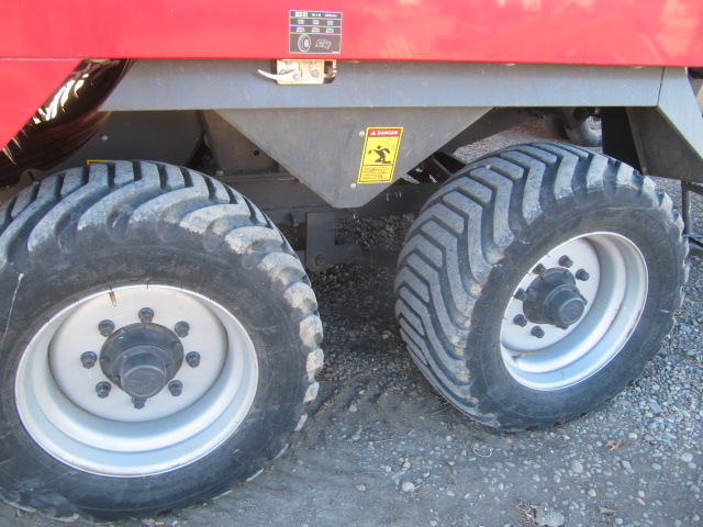 2022 Massey Ferguson 2270XD Baler/Square