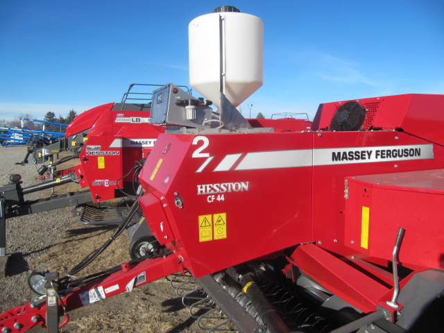2019 Massey Ferguson 1840 Baler/Square