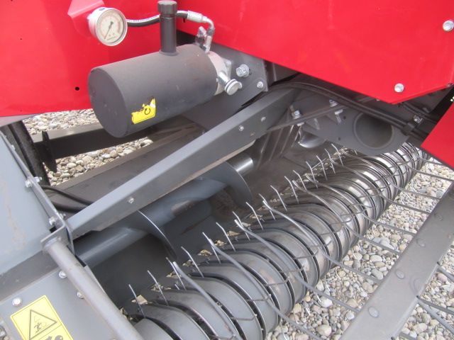 2020 Massey Ferguson 1840 Baler/Square