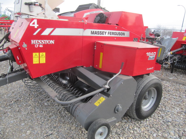 2020 Massey Ferguson 1840 Baler/Square