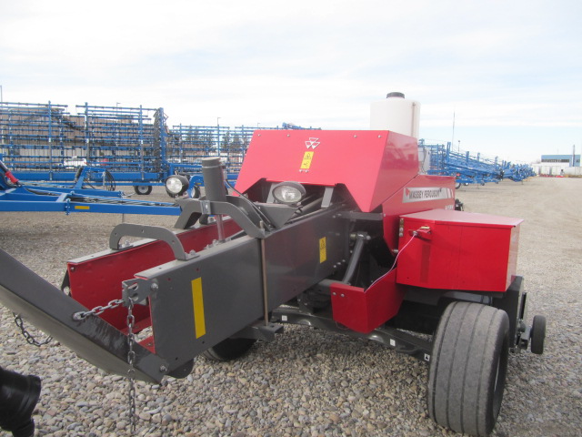 2020 Massey Ferguson 1840 Baler/Square