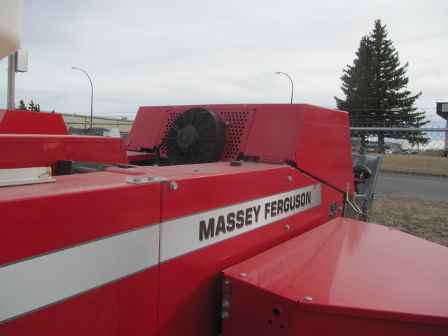 2020 Massey Ferguson 1840 Baler/Square