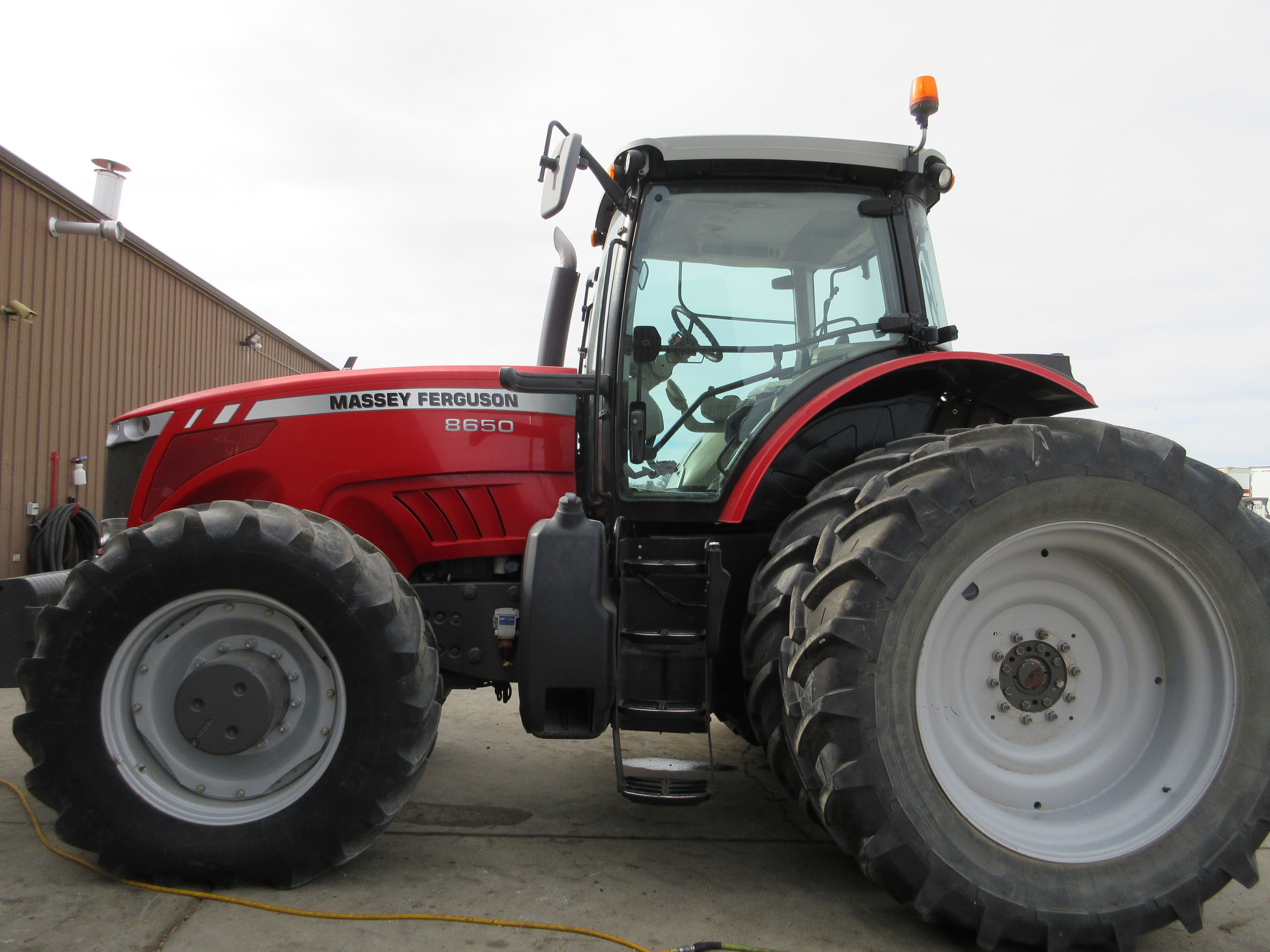 2011 Massey Ferguson 8650 Tractor